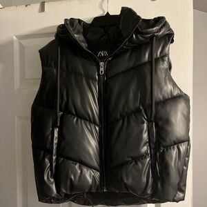 ZARA Black Puffer Vest